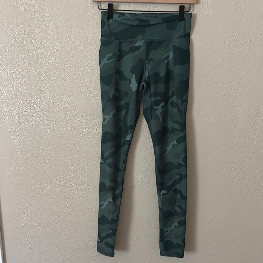 Women’s Old Navy Camo Active Legging, Green, XL 14-16